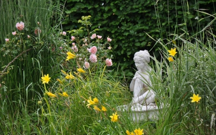Skulptur im Garten